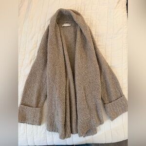 Abercrombie & Fitch Textured Gray Cardigan